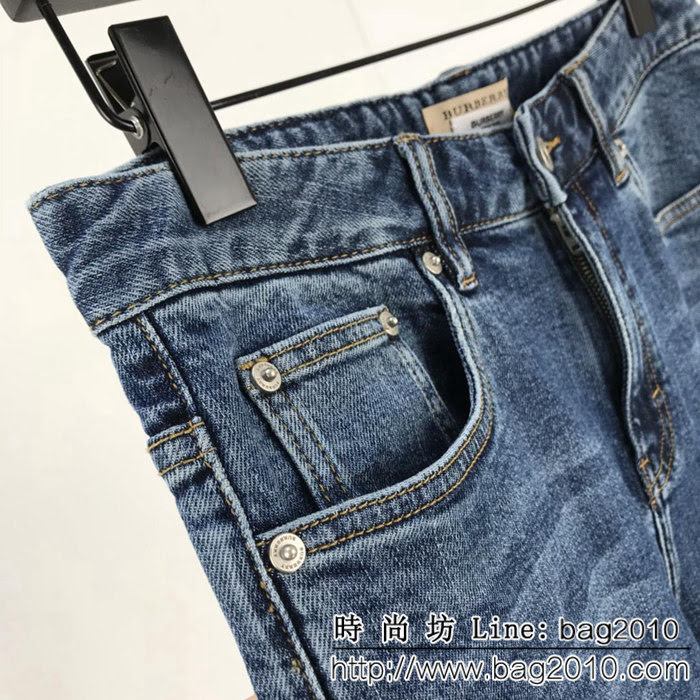 BURBERRY巴寶莉 2018ss新款 藍色牛仔褲 簡約百搭款 背後口袋品牌logo印花 定制面料 四季款 ydi2251